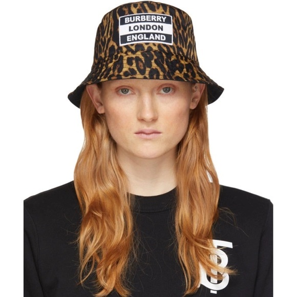 Auth Burberry London M Logo Tan and Black Animal Leopard Print Satin Bucket Hat - Picture 1 of 16